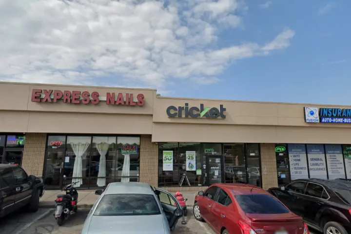 Cricket Wireless Authorized Retailer - 5918 Wilson Rd