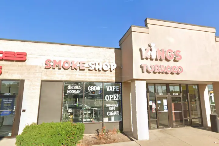 Cricket Wireless Authorized Retailer - 6124 Broadway