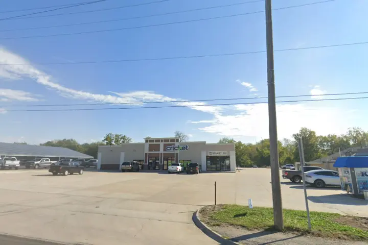 Cricket Wireless Authorized Retailer - 619 S Washington St
