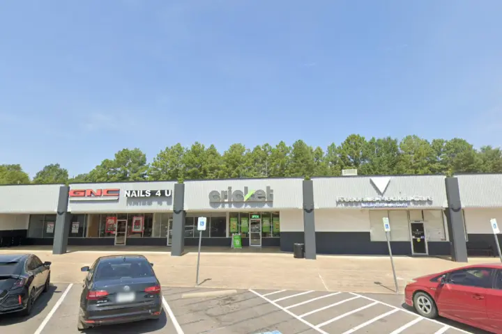 Cricket Wireless Authorized Retailer - 630 S Jefferson Ave