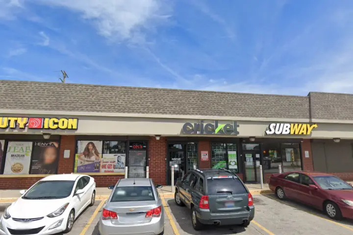 Cricket Wireless Authorized Retailer - 6549 Broadway Ave