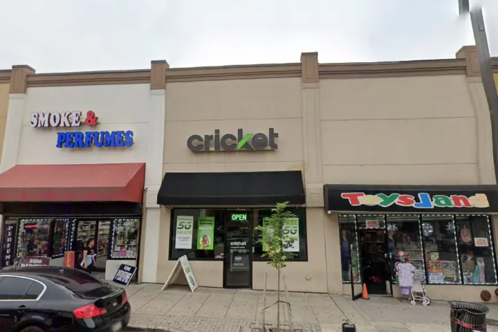 Cricket Wireless Authorized Retailer - 68 S 69th St