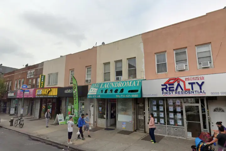 Cricket Wireless Authorized Retailer - 6812 18th Ave