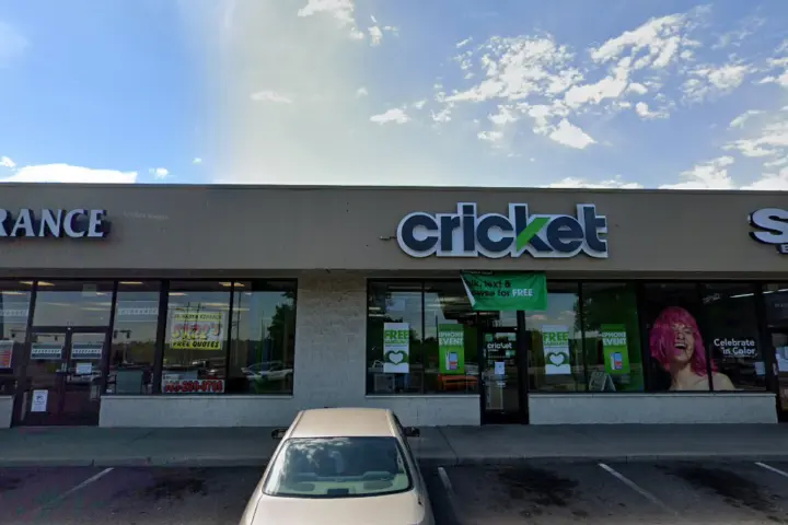 Cricket Wireless Authorized Retailer - 690 E 104th Ave