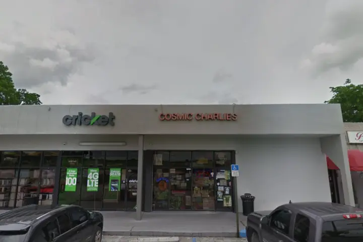 Cricket Wireless Authorized Retailer - 7823 Pines Blvd