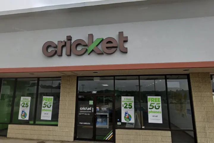 Cricket Wireless Authorized Retailer - 826 Washington Cors