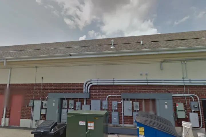 Cricket Wireless Authorized Retailer - 831 Chestnut Commons Dr