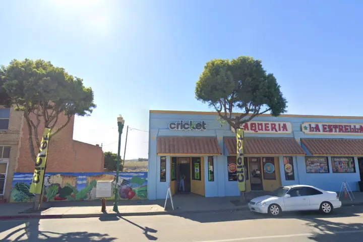 Cricket Wireless Authorized Retailer - 833 Guadalupe St