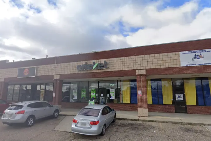 Cricket Wireless Authorized Retailer - 8345 Florida Blvd