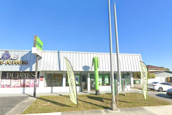Cricket Wireless Authorized Retailer - 8979 SW 40th St