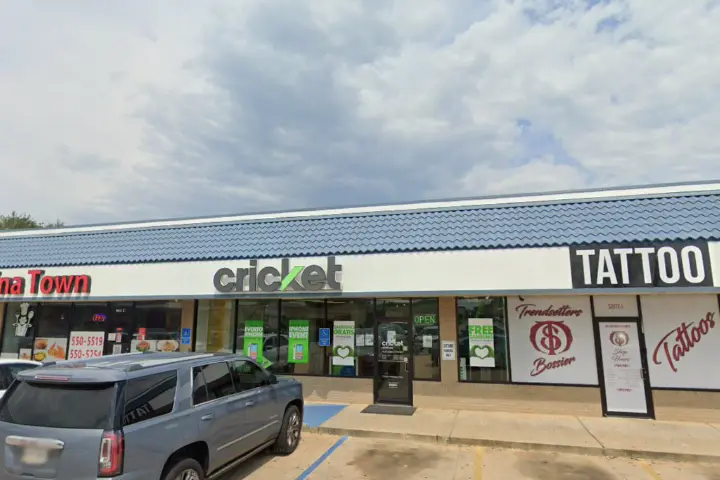 Cricket Wireless Authorized Retailer - 901 Benton Rd