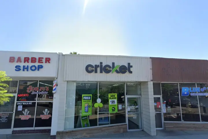 Cricket Wireless Authorized Retailer - 911 7th St
