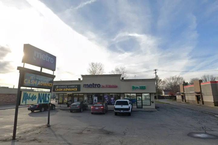 Metro by T-Mobile 1003 24th St