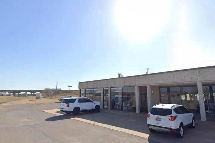 Metro by T-Mobile 1204 E MAIN ST F