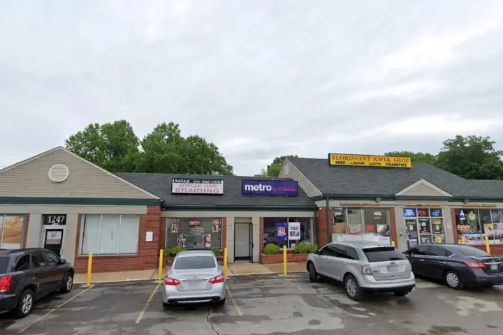 Metro by T-Mobile 1251 Dunn Rd