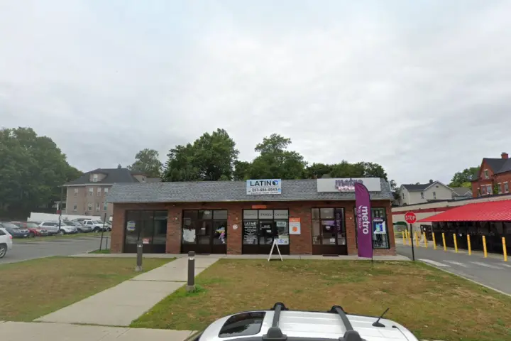 Metro by T-Mobile 152 Colony St