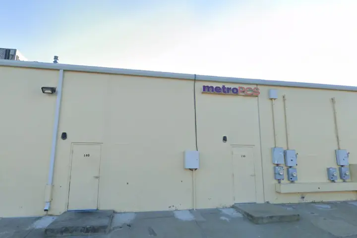Metro by T-Mobile 1885 Esters Rd