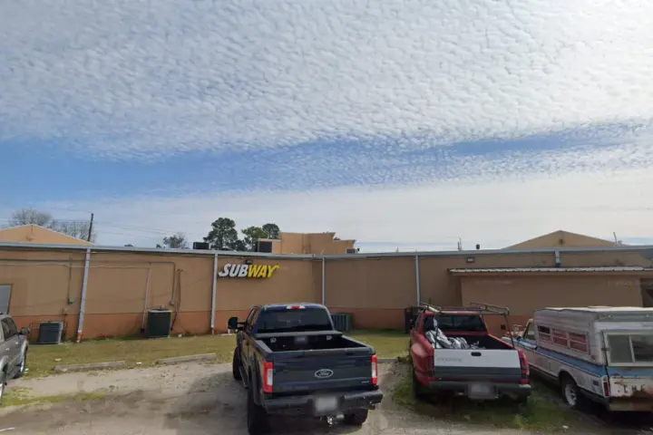Metro by T-Mobile 24551 Loop 494