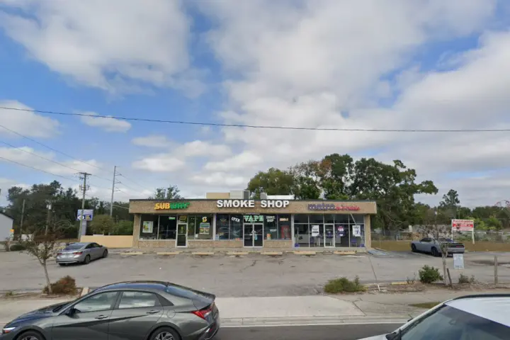 Metro by T-Mobile 2602 E Busch Blvd