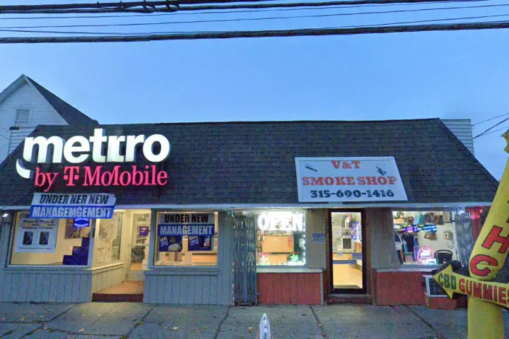 Metro by T-Mobile 29 E North St