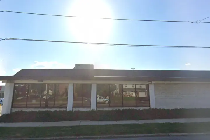 Metro by T-Mobile 3258 Red Lion Rd