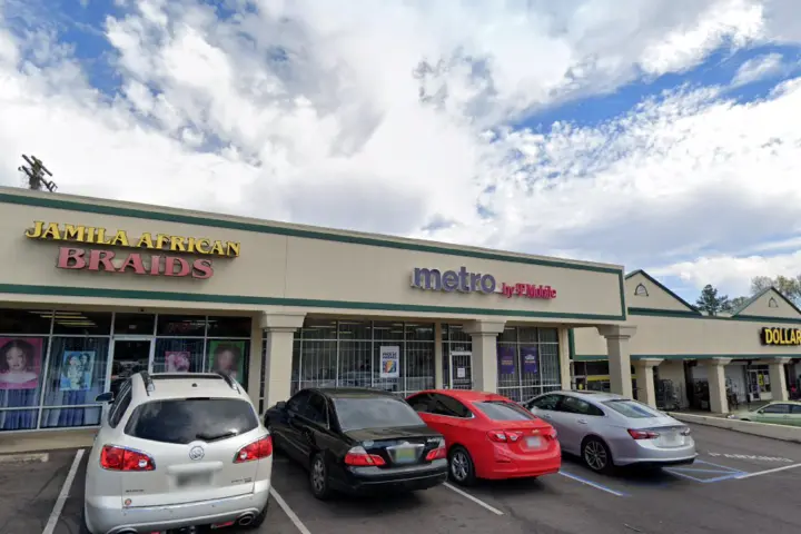 Metro by T-Mobile 4021 Norman Bridge Rd