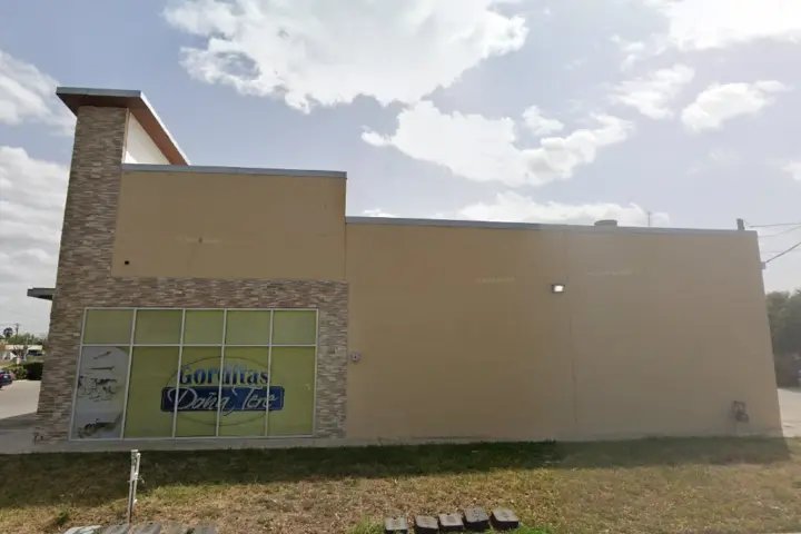 Metro by T-Mobile 614 S Cage Blvd