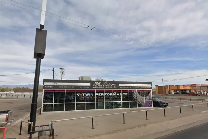 Metro by T-Mobile 706 N Main St