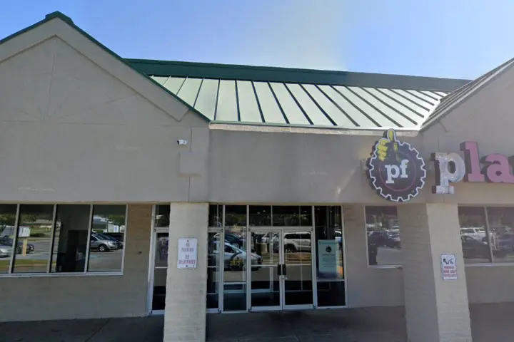 Metro by T-Mobile 75 Marrows Road