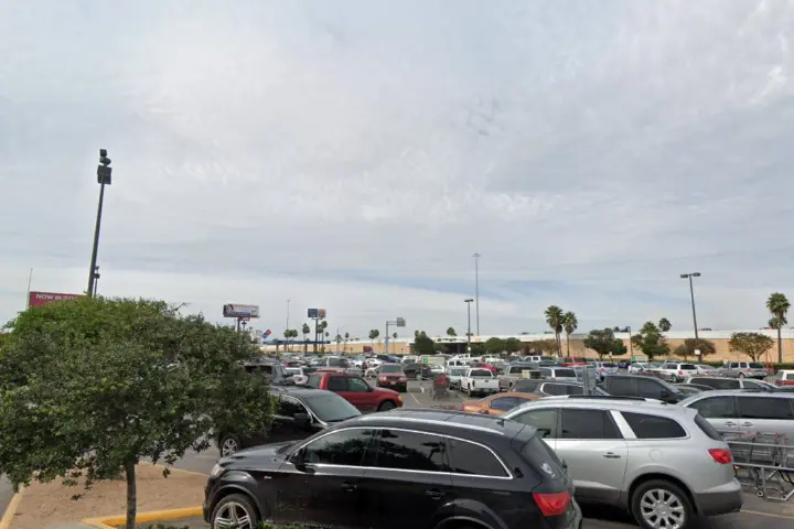 Metro by T-Mobile 901 W Interstate 2