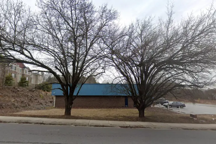 Spectrum - 1216 Lincolnton Rd