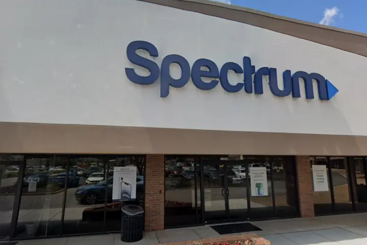 Spectrum - 12244 St Charles Rock Rd