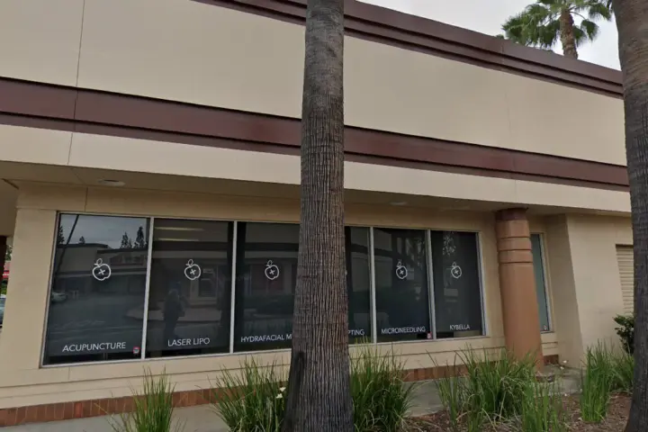 Spectrum - 1437 S Harbor Blvd