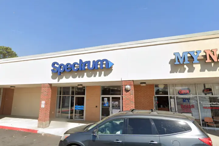 Spectrum - 153 Commerce Ave