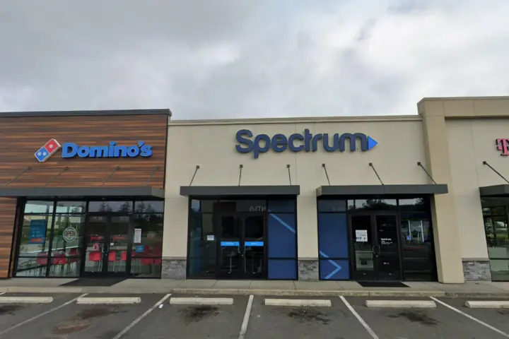 Spectrum - 1546 SE Ensign Ln