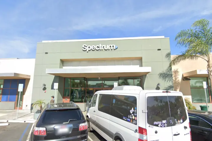 Spectrum - 1680 E Gonzalez Rd