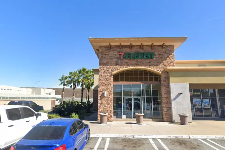 Spectrum - 16973 Sierra Lakes Pkwy