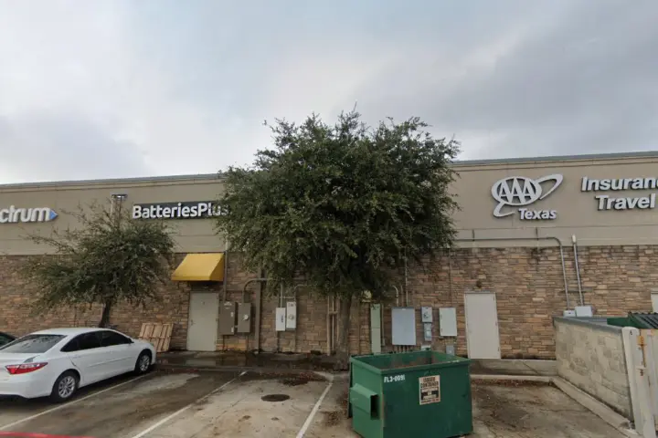 Spectrum - 1732 S Loop 288
