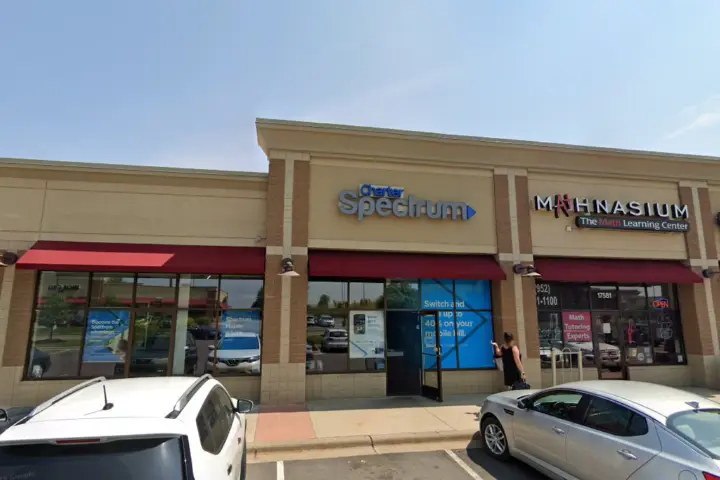 Spectrum - 17575 Glasgow Ave