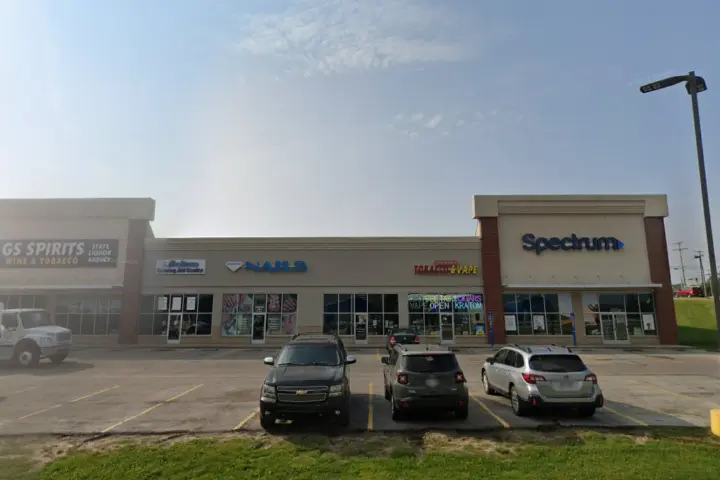 Spectrum - 2302 Metcalf Dr