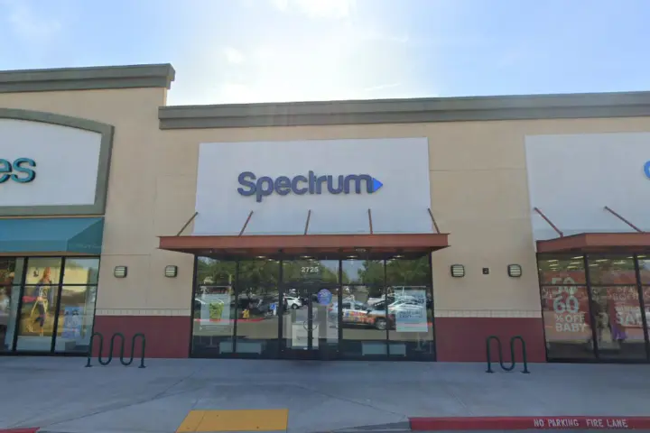 Spectrum - 2725 Countryside Dr