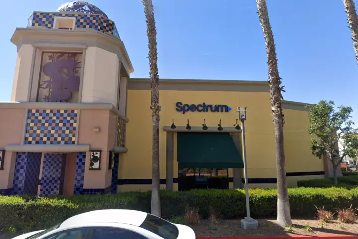 Spectrum - 27470 W Lugonia Ave
