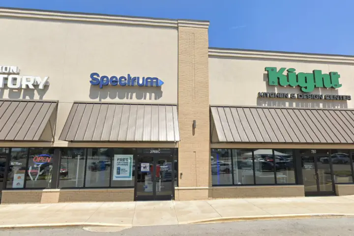 Spectrum - 2766 Wilma Rudolph Blvd