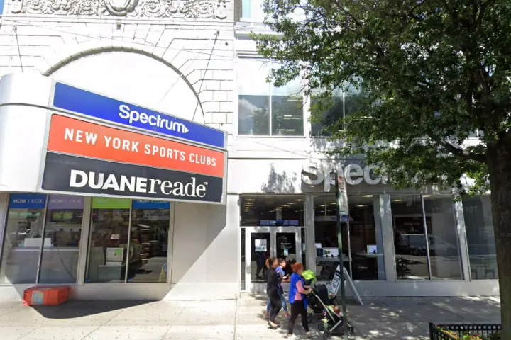Spectrum - 28-56 Steinway St