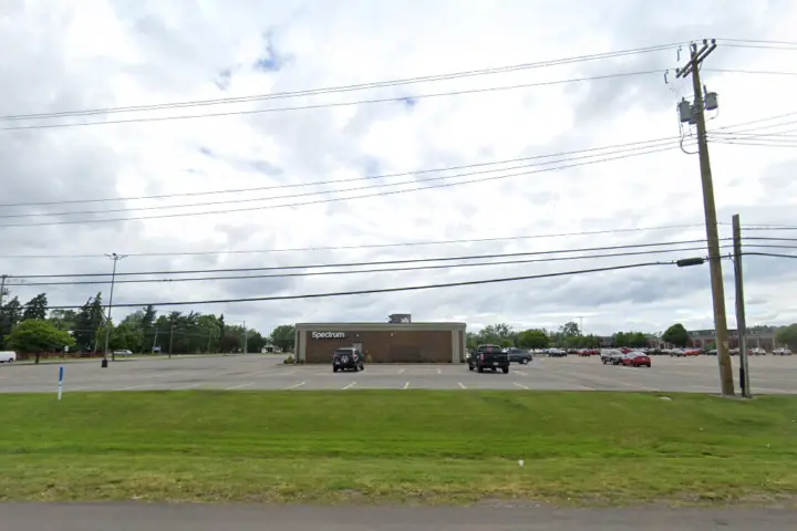 Spectrum - 2897 Union Rd