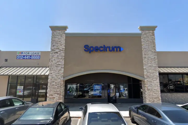 Spectrum - 3034 S 31st St