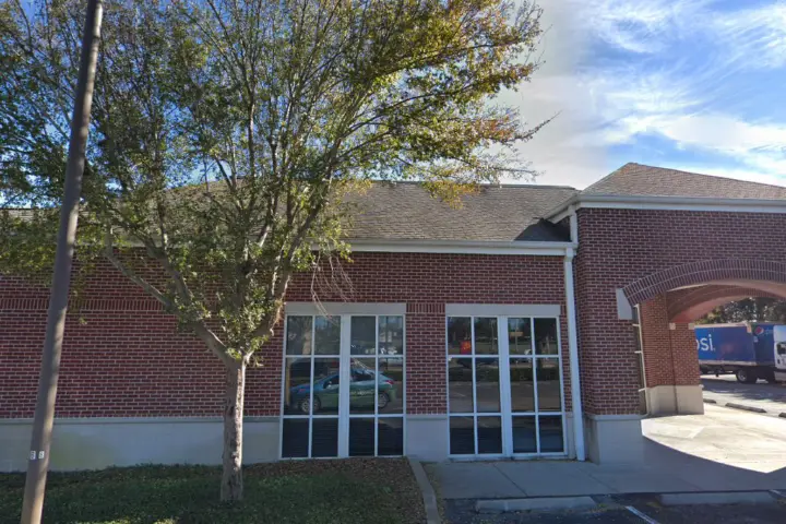 Spectrum - 3301 E State Rd 436