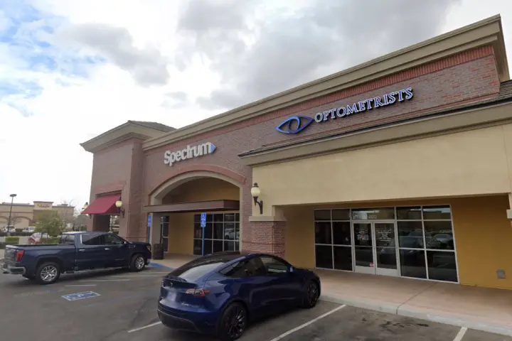 Spectrum - 5649 Gosford Rd