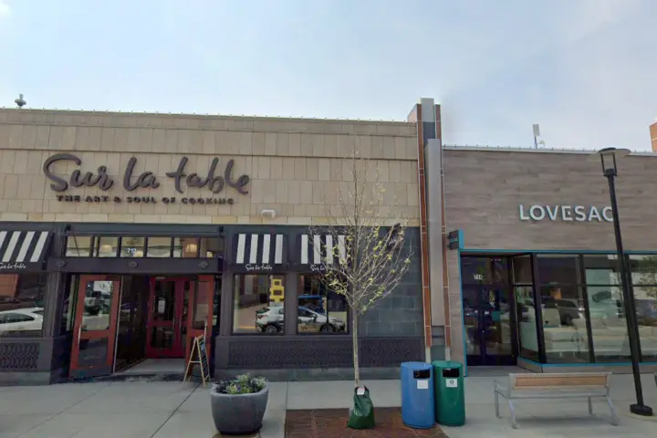 Spectrum - 716 N Midvale Blvd