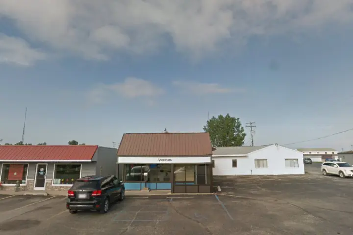 Spectrum - 845 S State St